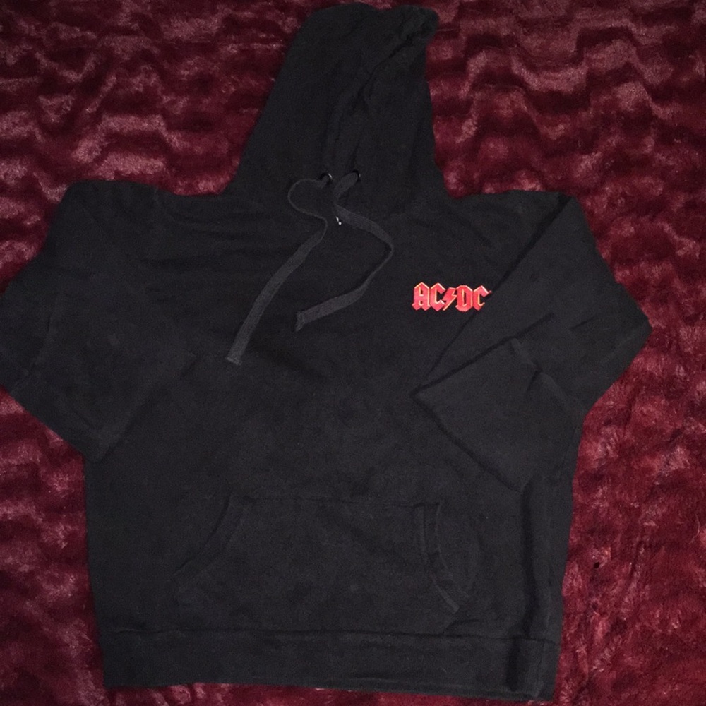 a black ac/dc hoodie from cotton on